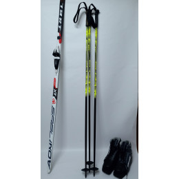 Лыжные комплекты для школ от 800 рублей